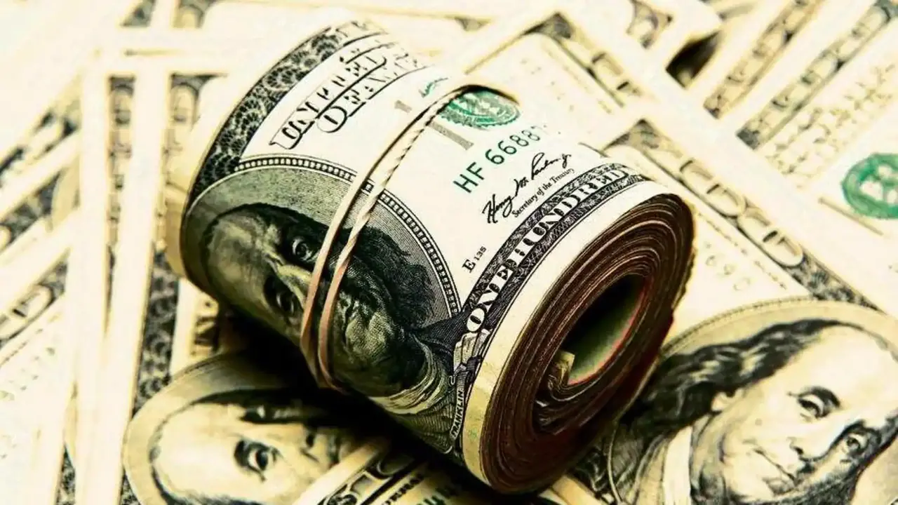 مورجان ستانلي يحدد مصير الدولار بعد تجاوز حاجز 50 جنيهاً بالبنوك المصرية